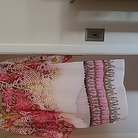 Fuscia & White Swimsuit Cover-up - Picture 2 of 3